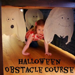 Best Kids Activities from 2013 from Lalymom: Halloween Obstacle Course