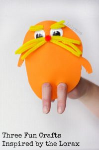 3 FUN dr. seuss crafts for preschoolers inspired by the Lorax - Click through for more Seuss Ideas !