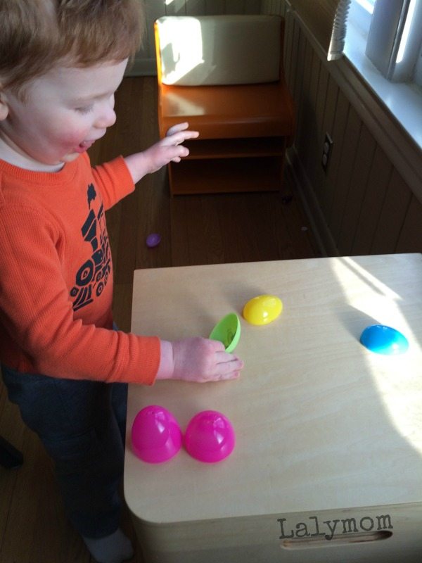 5 Easy Games Using Plastic Easter Eggs, Perfect for Easter Parties!