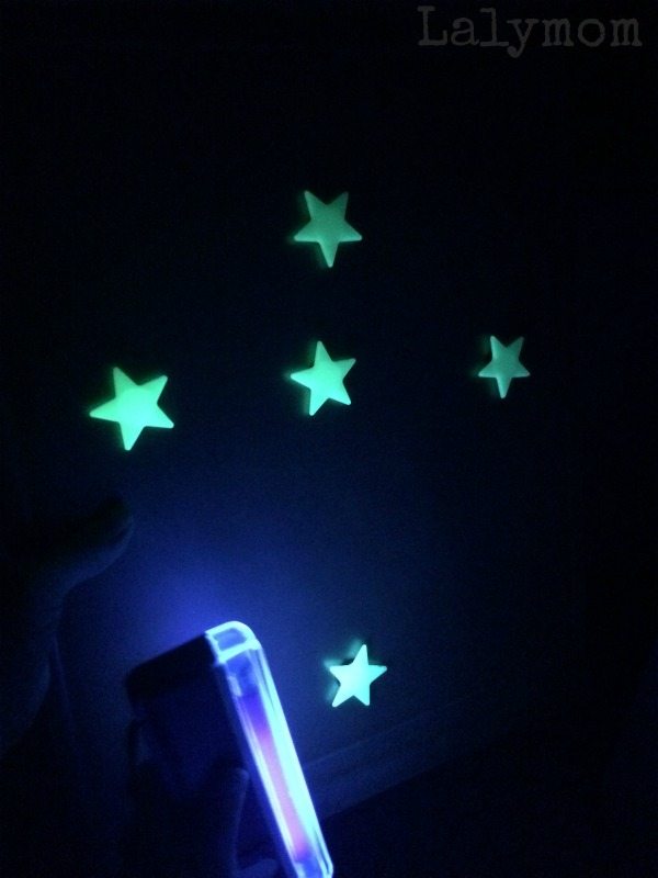 Glowing Star Magnets - Teaching the constellations to kids on Lalymom