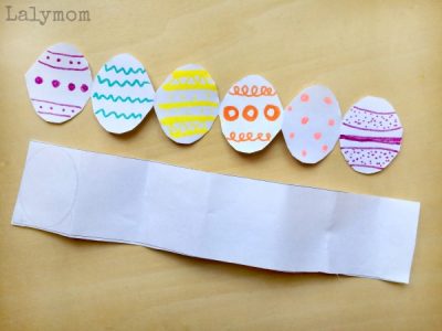 Free Printable Easter Egg Garland - Easy Easter Preschool Crafts for Kids from Fine Motor Fridays on Lalymom.com