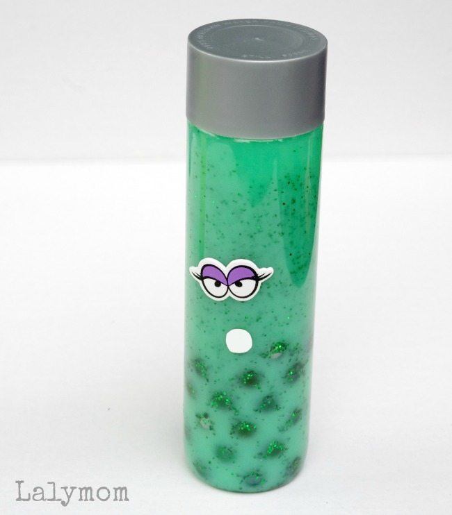 Disgust Emotions Discovery Bottle - See all the emotions at Lalymom.com