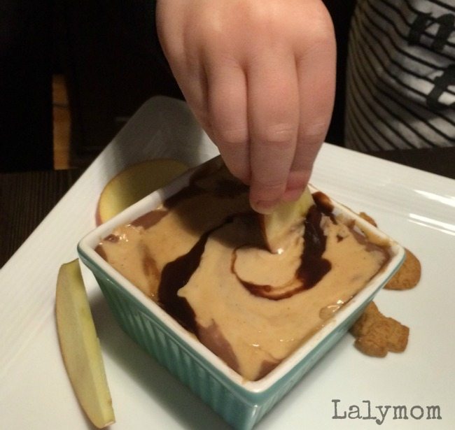 Peanut Butter Dip With a Swirl - Perfect to pair with apple slices or Horizon Graham Snacks. Sponsored post on behalf of the Peanuts Movie! Get Excited About Charlie Brown everyone!